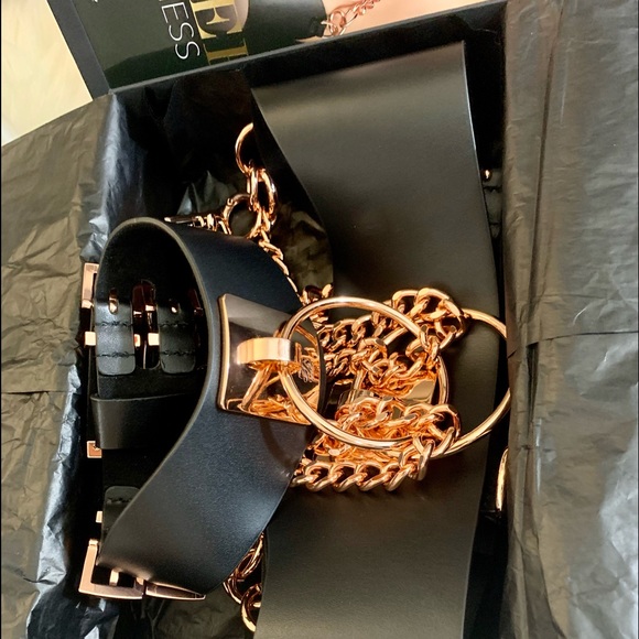 Honey Birdette EQUESTRIAN HARNESS (M/L) - Picture 9 of 16